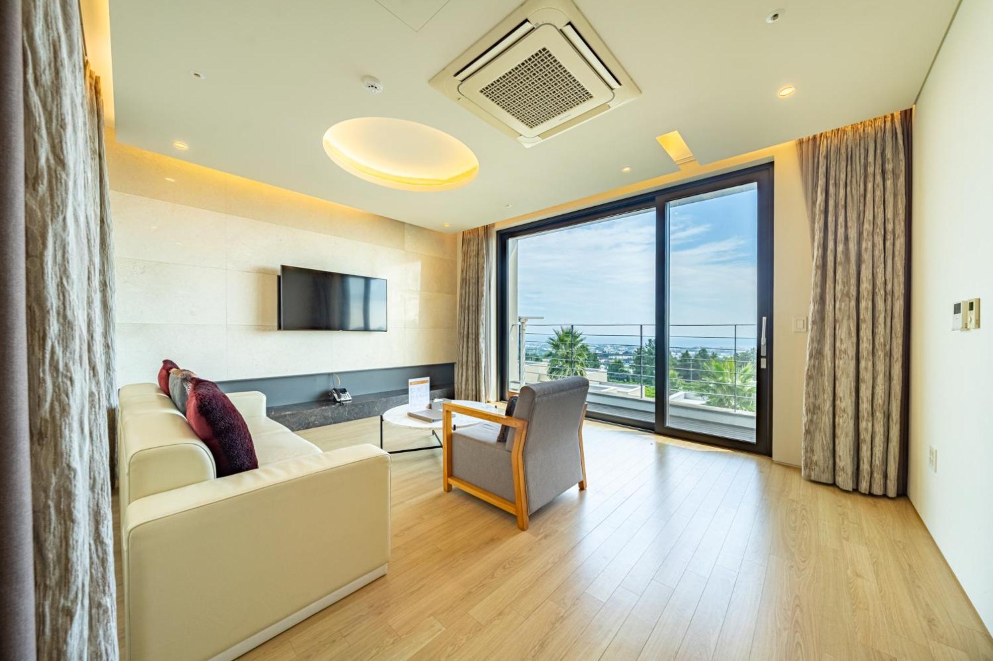 Velum Resort Seogwipo Exterior foto